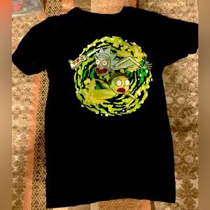 Hot Topic Rick & Morty Shirt